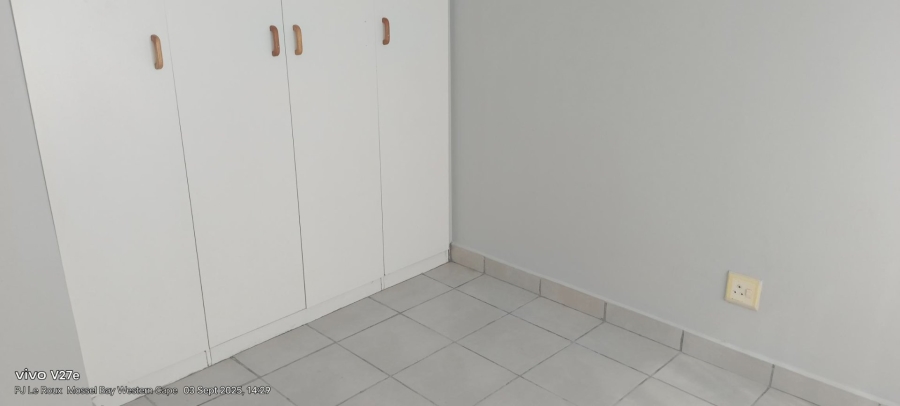 2 Bedroom Property for Sale in Hartenbos Central Western Cape